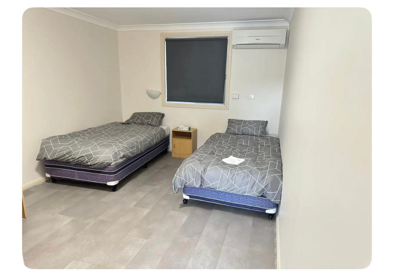 Yetholme Motel Luaran gambar
